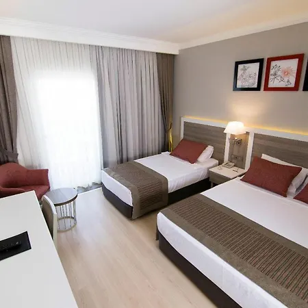 מלון Port River Hotel&spa סייד